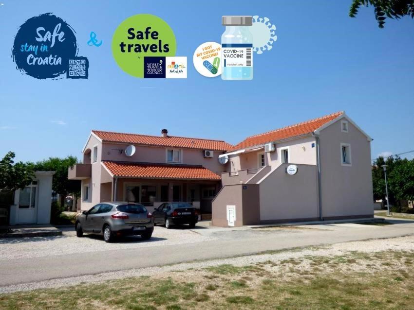 Apartments Branko Nin Eksteriør bilde